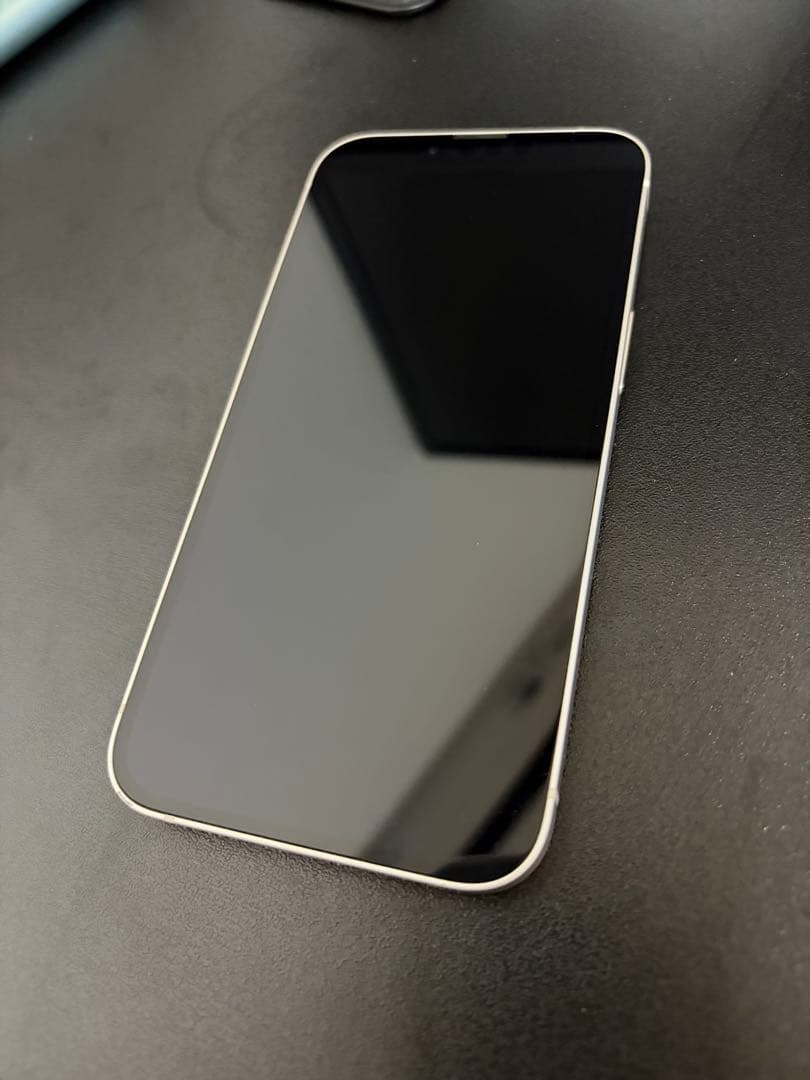 iPhone 13 スターライト 128GB SIMフリー