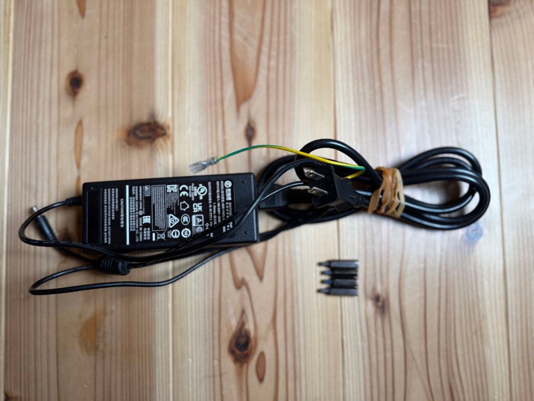 Optix MAG301CR2 29.5インチ モニター