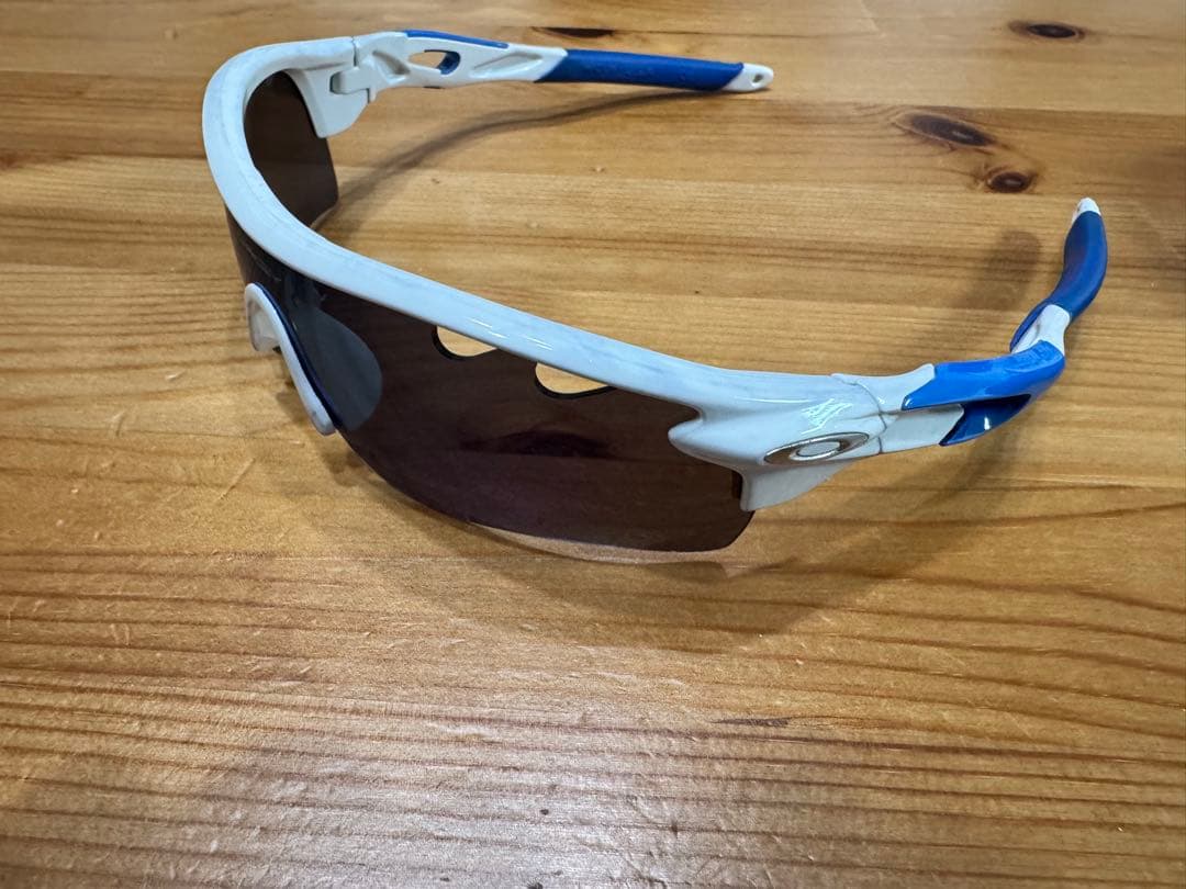 Oakley Radar EV Path サングラス ホワイト/ブルー