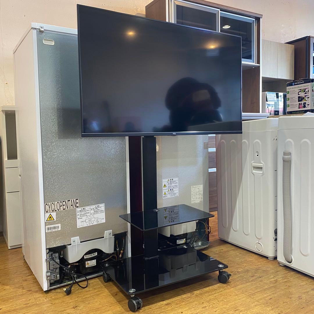 【みなぴぃ】TCL 液晶テレビ 43K601U　テレビスタンド付き
