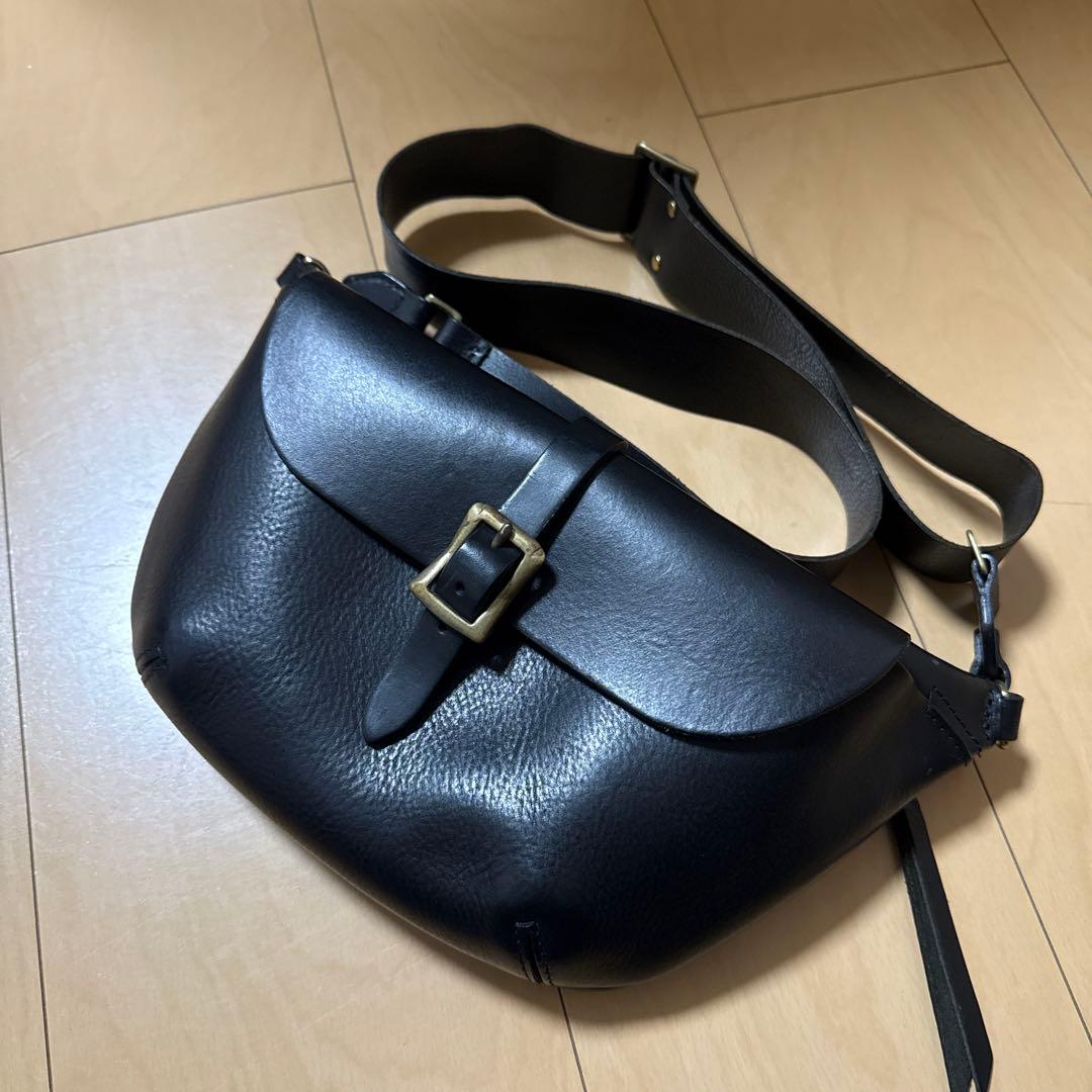 LONA MILI S size ボディバッグ