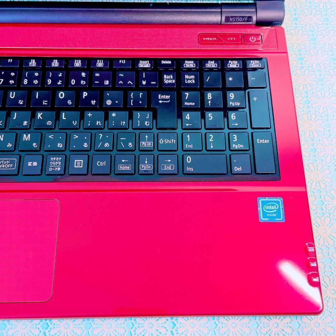 たっぷり大容量1TB❣️薄型ノートパソコン✨️可愛い赤！カメラ付き✨️初心者おすすめ