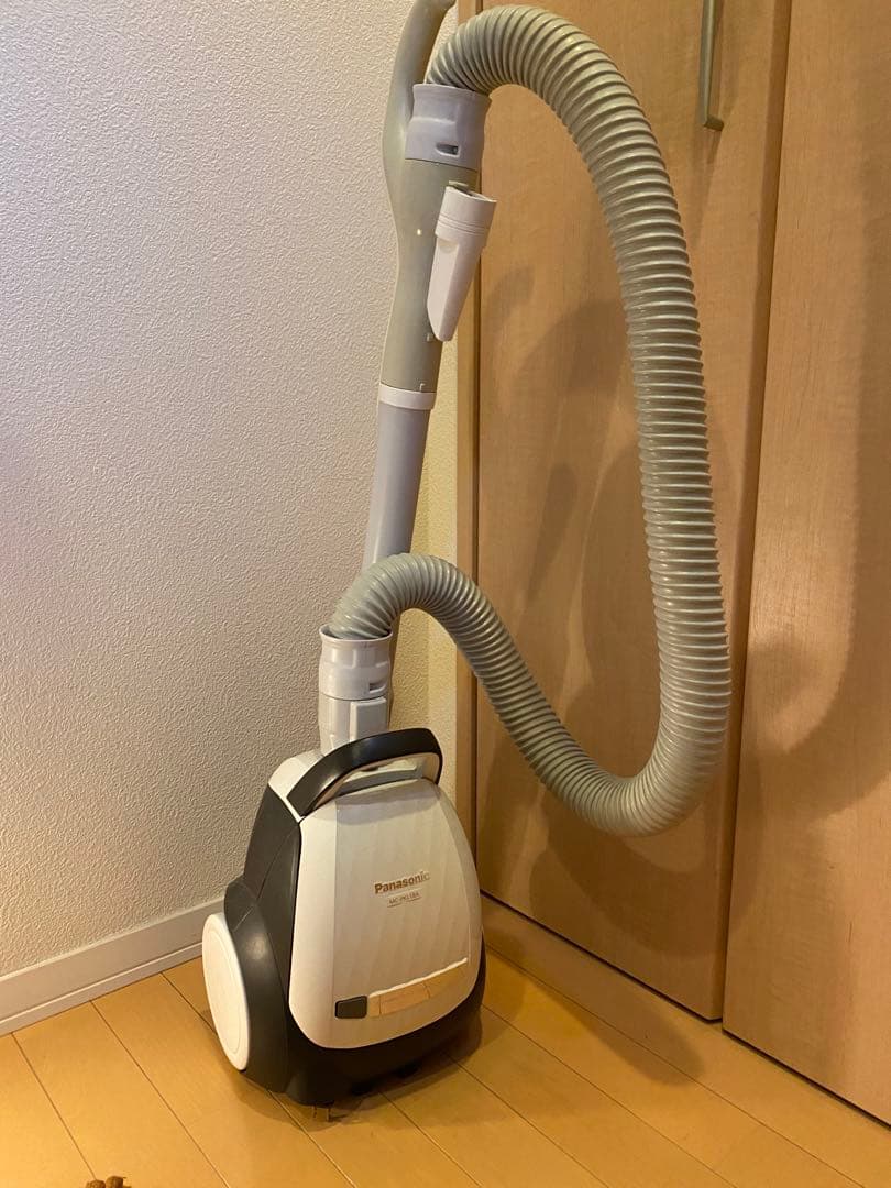 【トキズム】（良品）Panasonic MC-PKL18A 掃除機 本体