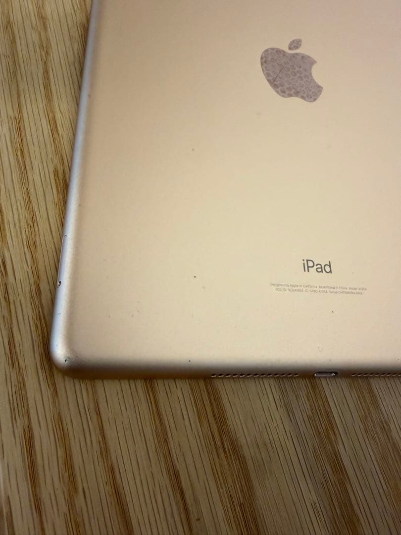 iPad (第6世代) ゴールド 128GB wifiモデル