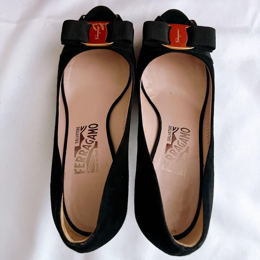 美品 箱 付属品付 フェラガモ ヴァラリボン オープントゥパンプス 23.5 黒