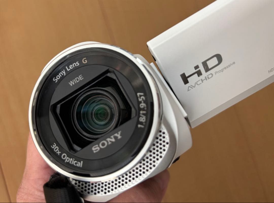 【ジャンク】Sony Handycam HDR-CX670