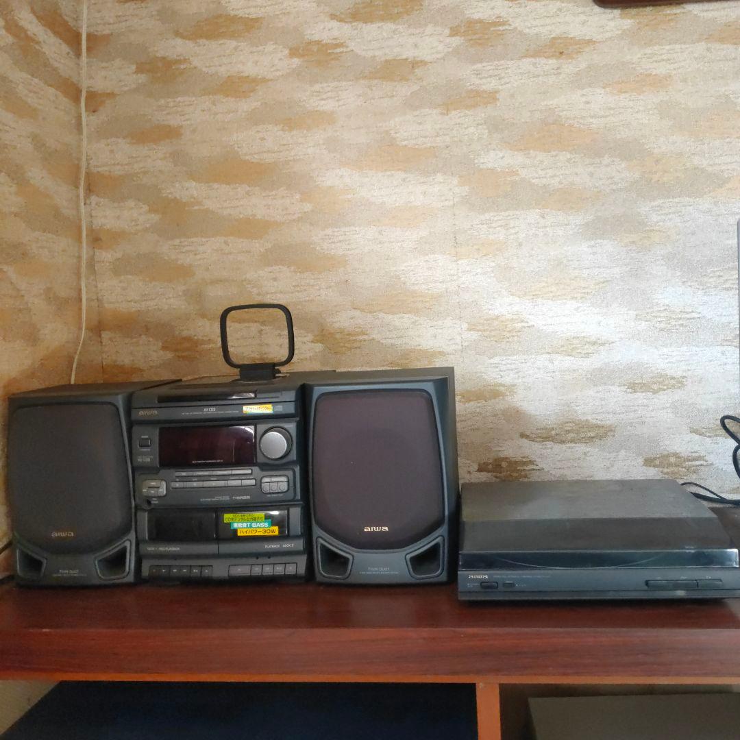 Aiwa ミニコンポ CDラジオカセット、LPプレイヤー