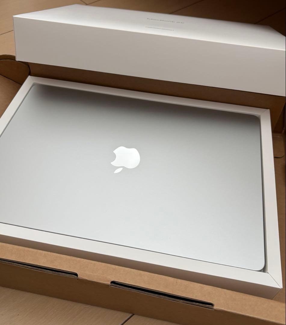 【美品】15インチMacBook Air M4 整備済製品