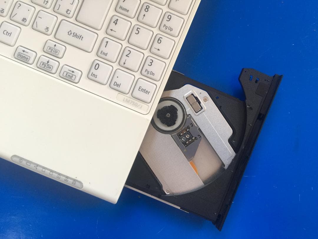 NEC PC-LM750JS613.3型/8G/Office2024/win11