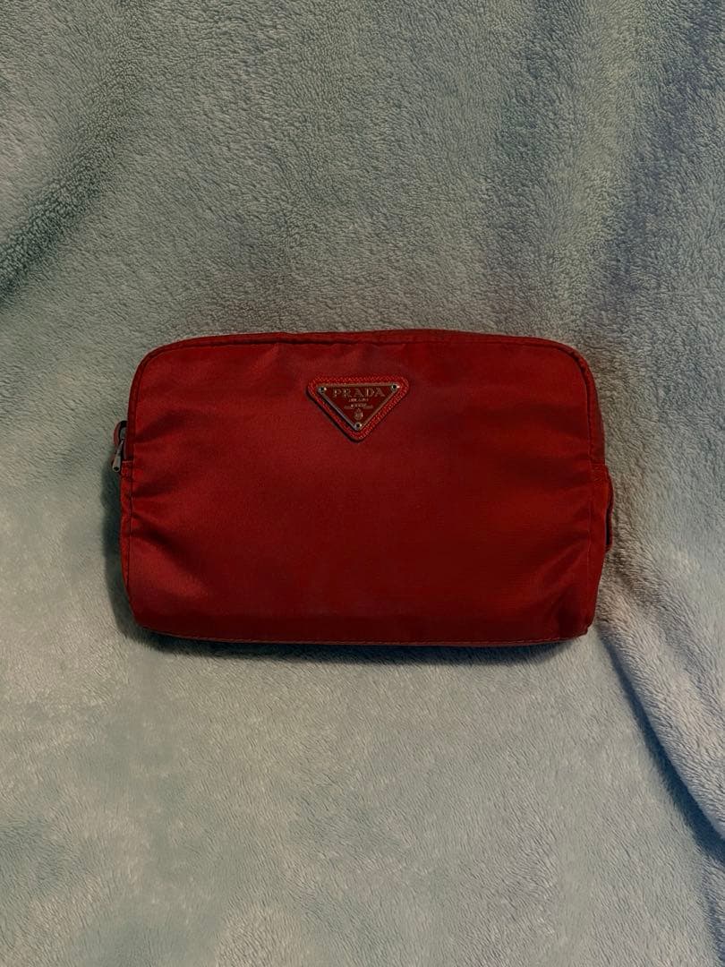 【新品】PRADA 赤 ポーチ
