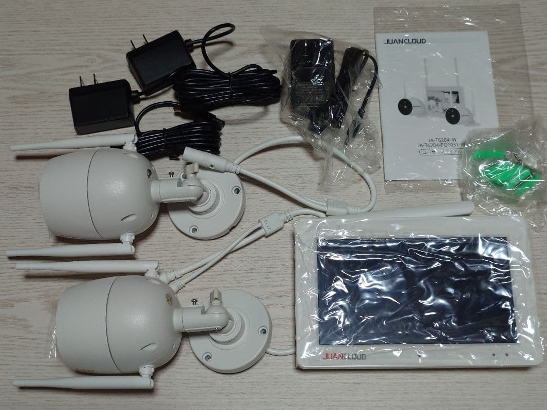 JUANCLOUD IPカメラ2台、モニター1台、台座5台セット