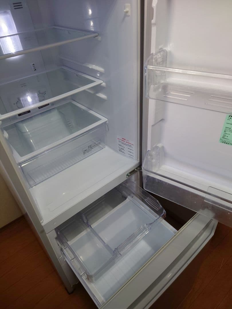 三菱冷蔵庫　19年製　シルバー　MR-P15D　146L　一人用などに