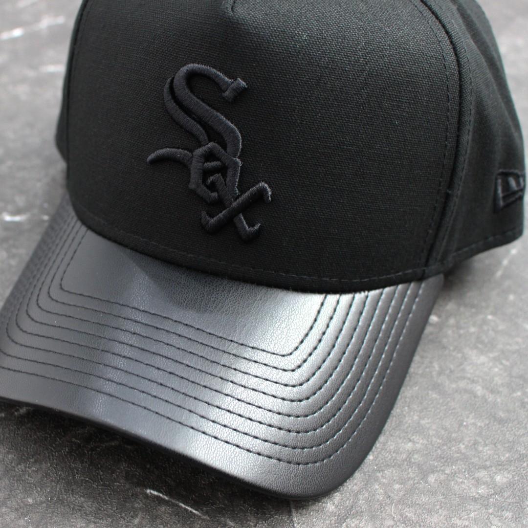 NEW ERA 9FORTY WHITE SOX CAP レザーバイザーキャップ