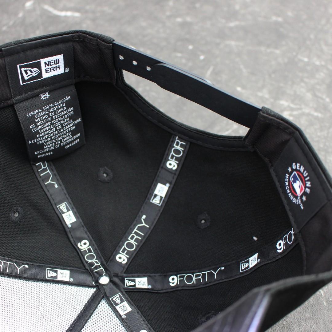 NEW ERA 9FORTY WHITE SOX CAP レザーバイザーキャップ