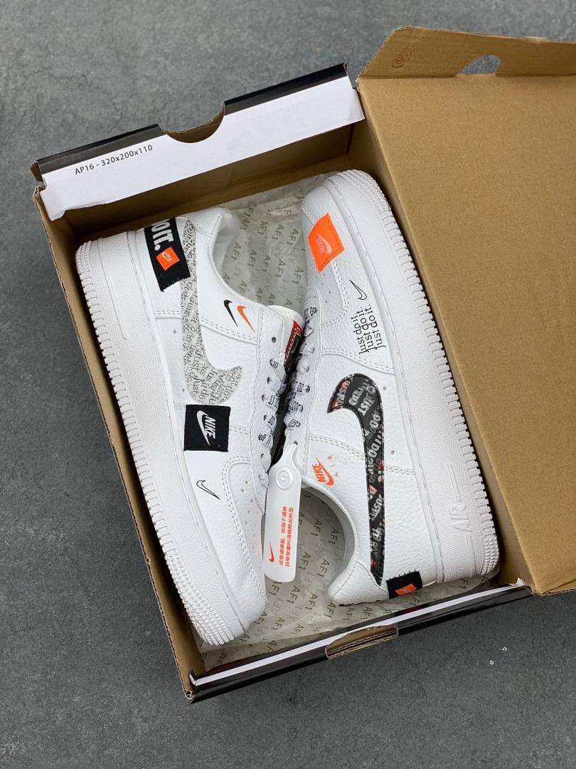 靴 Nike Air Force 1 Low Premium Just Do It