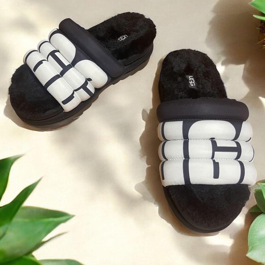 きぃーたぁん様UGG アグ Maxi Slide Logo サンダル 厚底 25