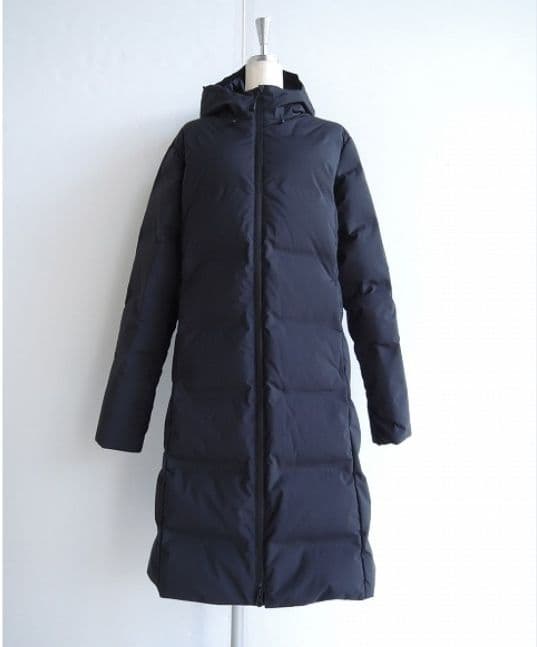 【美品】 patagonia 女性用 ロングダウンジャケット 品番27915