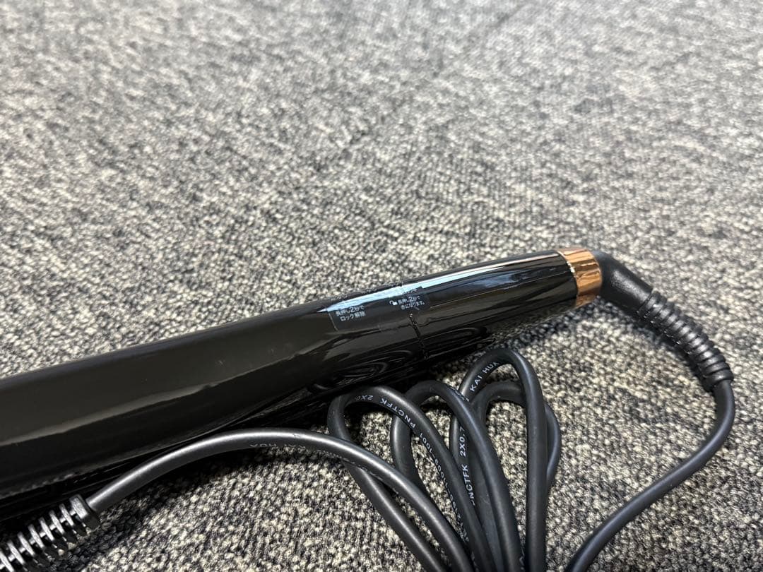 【ほぼ未使用】 リュミエリーナ ヘアビューロン 4D Plus ストレート