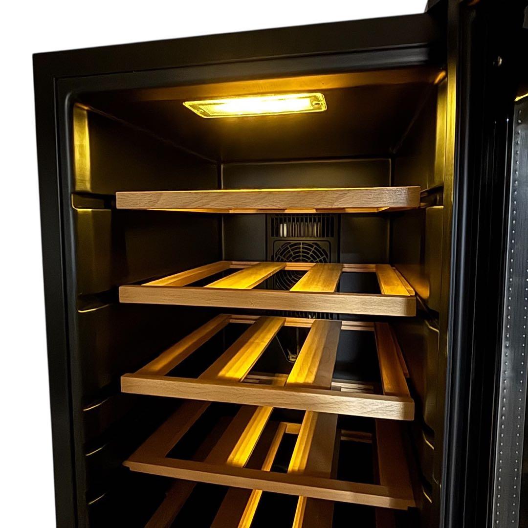 【美品】 BWCー018PS ワインセラー 18ボトル ペルチェ式 PlusQ