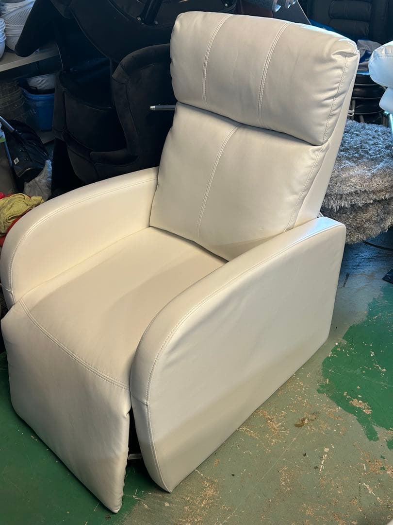 ☆ リクライニングチェア手動　マツエク　ネイル　エステ☆ 未使用