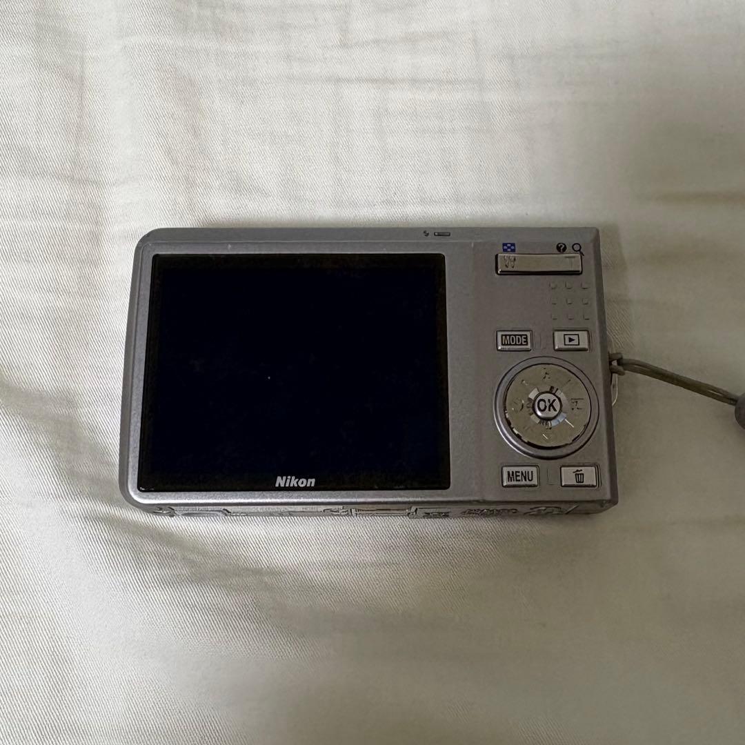 Nikon COOLPIX S550 コンパクトデジタルカメラ