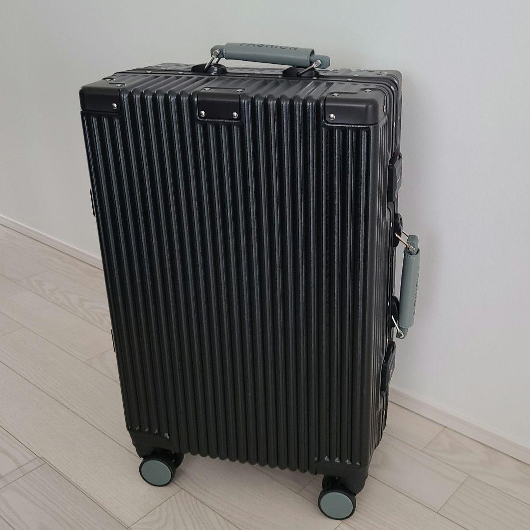 Mサイズ キャリーケース