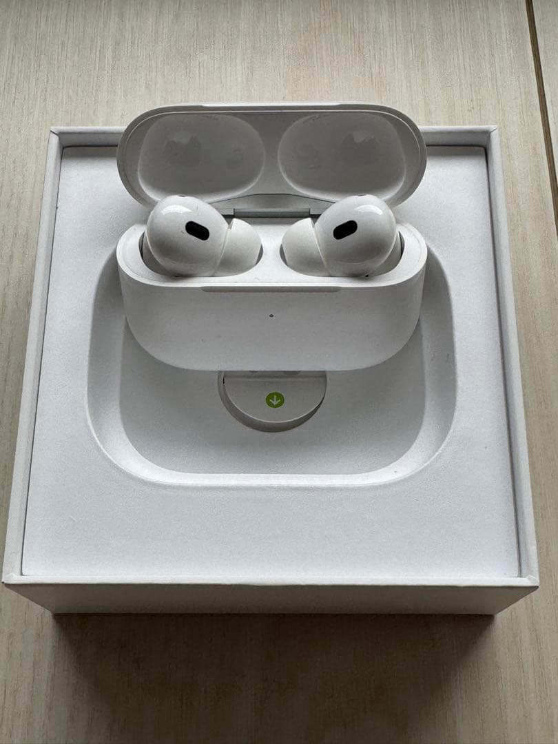 2*a様 AirPods Pro2 本体 充電ケース付き