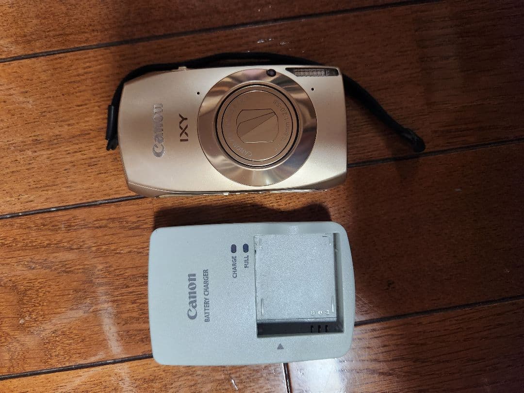 【Canon IXY 31S】コンパクトデジタルカメラ PC1584 ゴールド