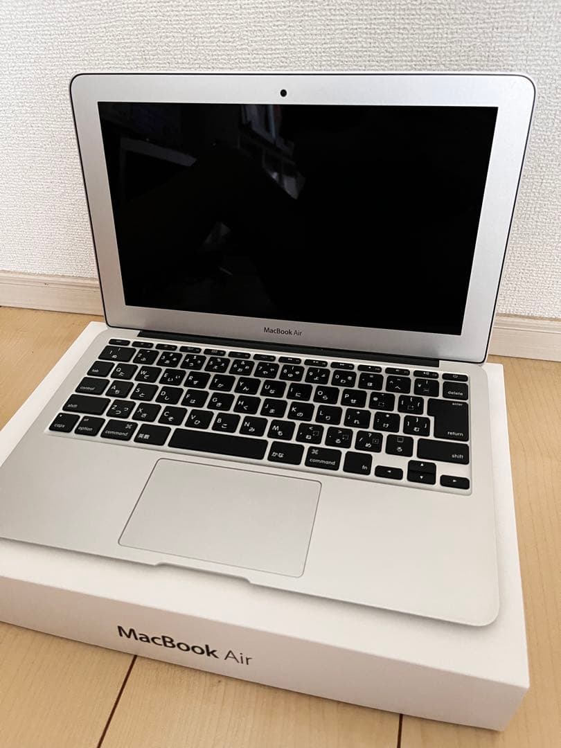 MacBook Air Core i5 (Mid-2013) 11インチ本体