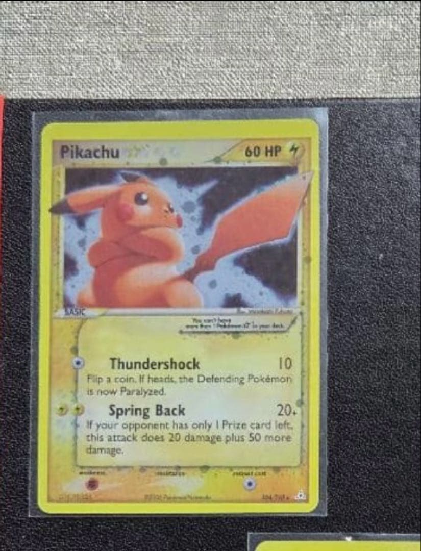 ポケモンカード　ピカチュウ　 海外版