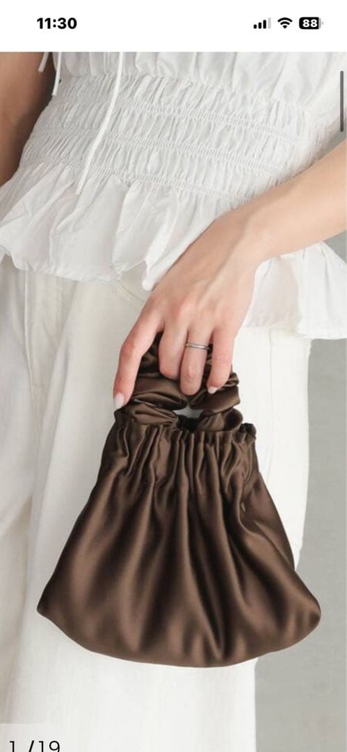 A Bronze Age ブロンズエイジサテンバッグ HALOBAG