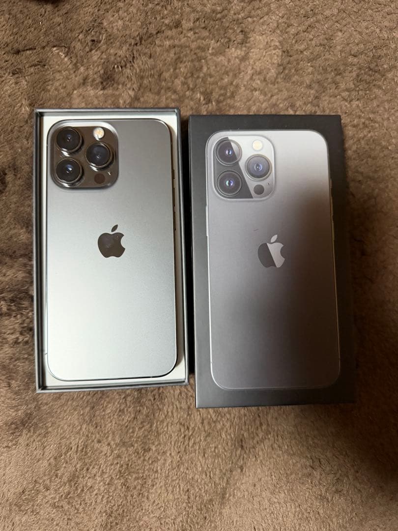 Apple iPhone 13 Pro グラファイト　256gb 本日夜迄