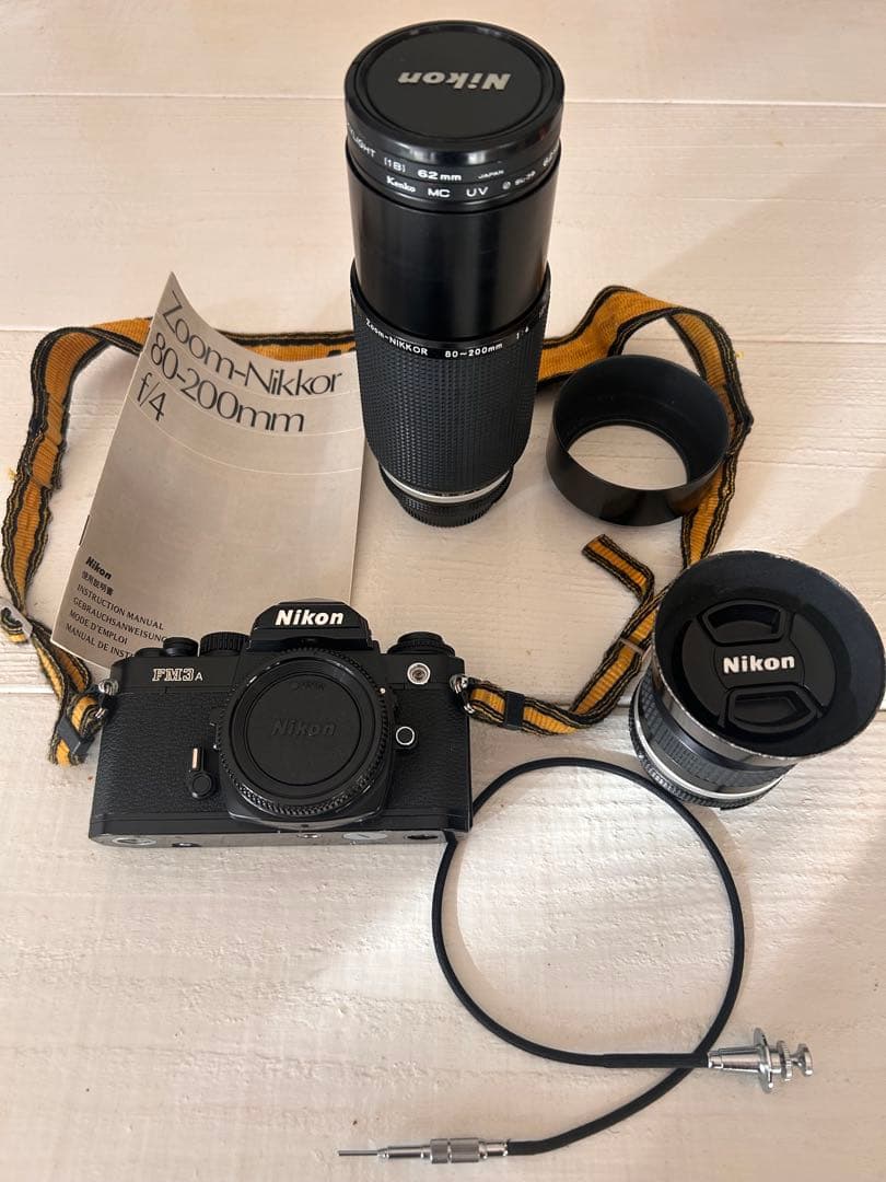 Nikon FM3a ブラック本体, 35mm f2, 80-200f4 レンズ
