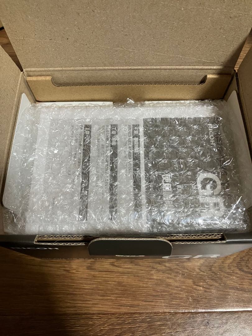 新品未使用 RICOH GR IIIx HDF 保証書付き リコー デジカメ