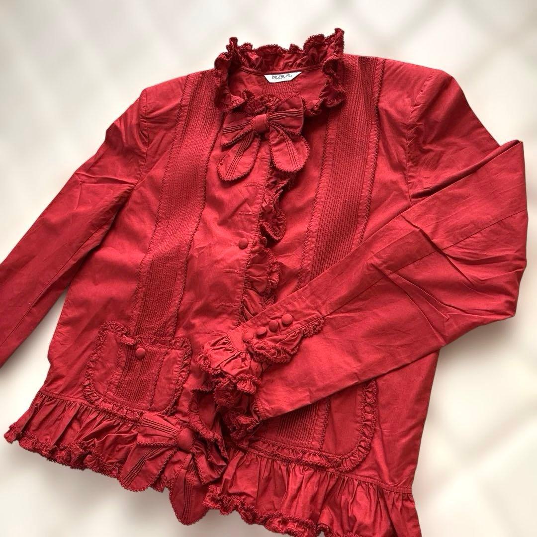 サブちゃん　新品INGEBORGインゲボルグ赤いフリル付き長袖ブラウス