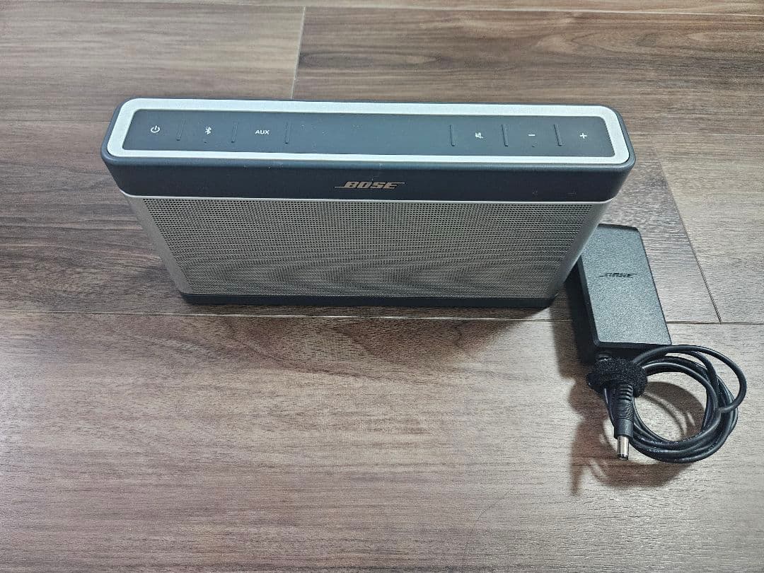 スピーカー・ウーファー BOSE SoundLink Bluetooth speaker III