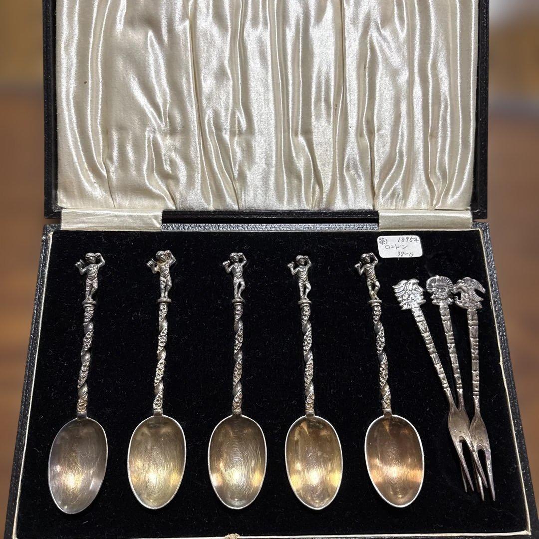 ロンドン　アンティーク　スプーン