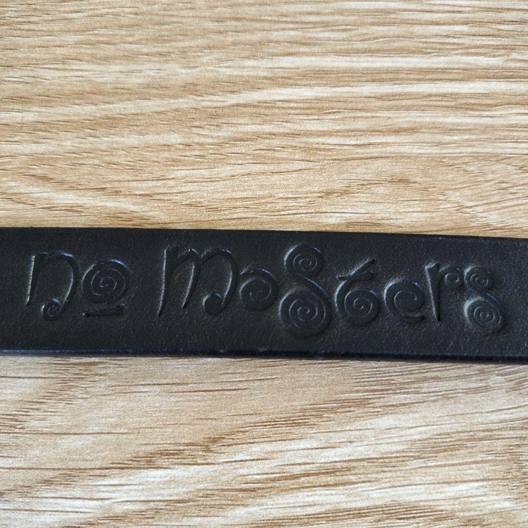 鳩バックル付き黒レザーベルト