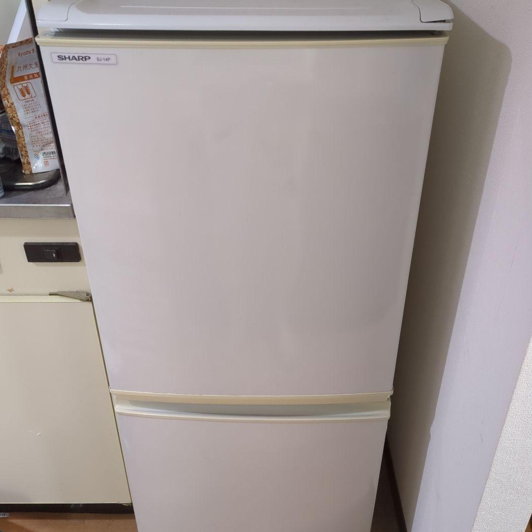 SHARP ホワイト冷蔵庫 冷蔵室付き