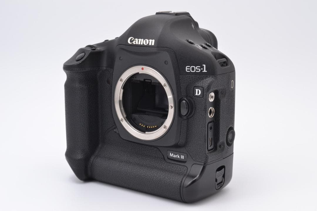 ■ 美品 ■ キャノン　Canon EOS-1D Mark III