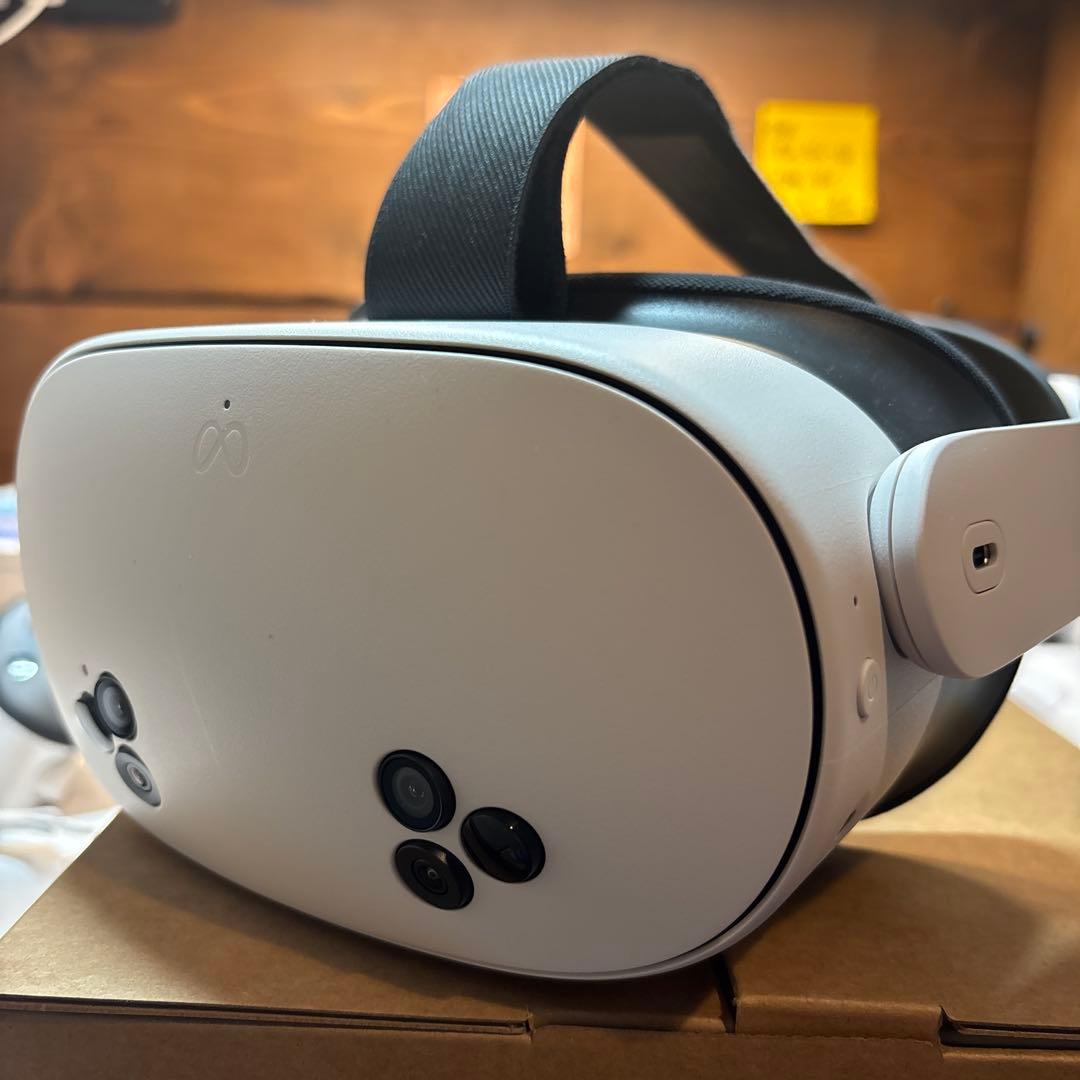 メタクエスト3s elite strap装着品