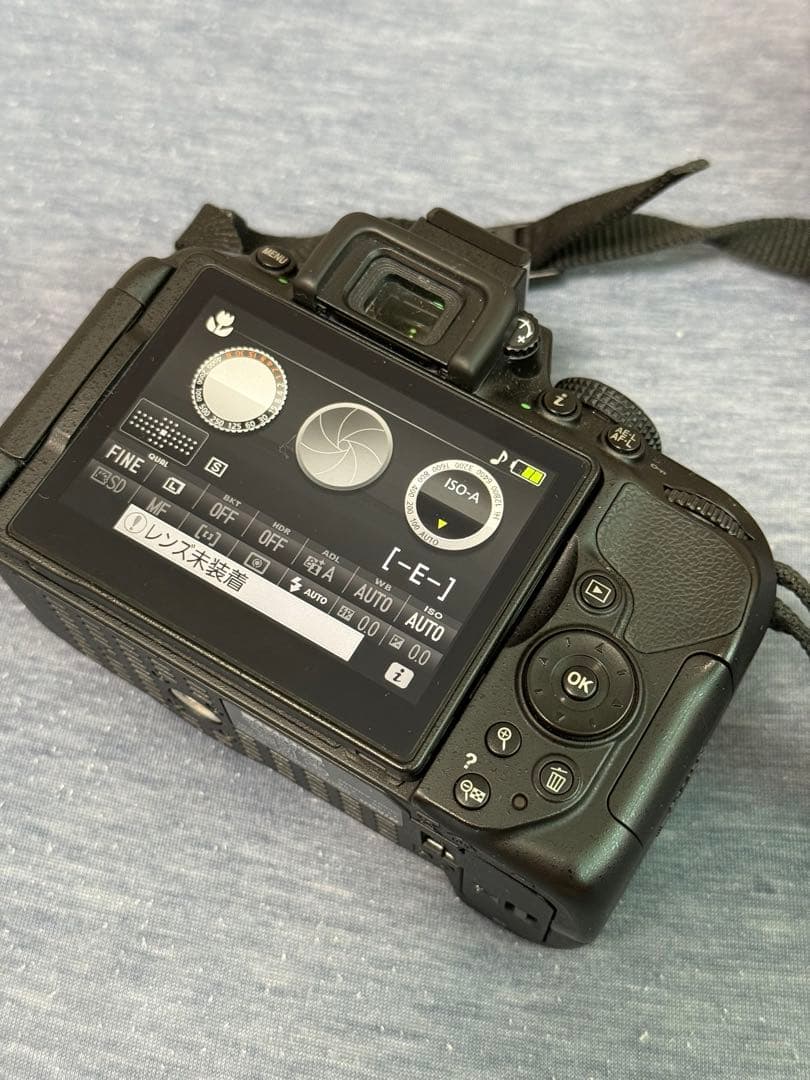 Nikon D5300 ショット数6,752枚　シグマレンズ　セット