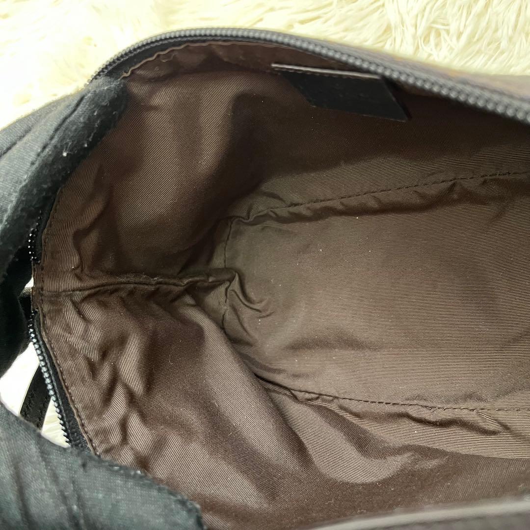 GUCCI GGキャンバス アクセサリーポーチ ミニバッグ