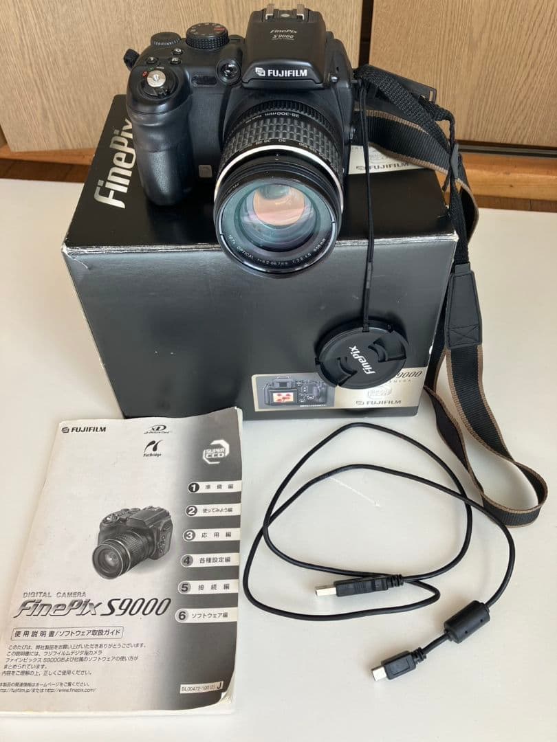 Fujifilm FinePix S9000 デジタルカメラ
