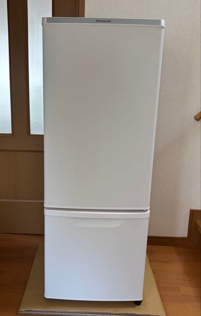 あーちゃん様【送料込】Panasonic冷蔵庫168L 2020年製