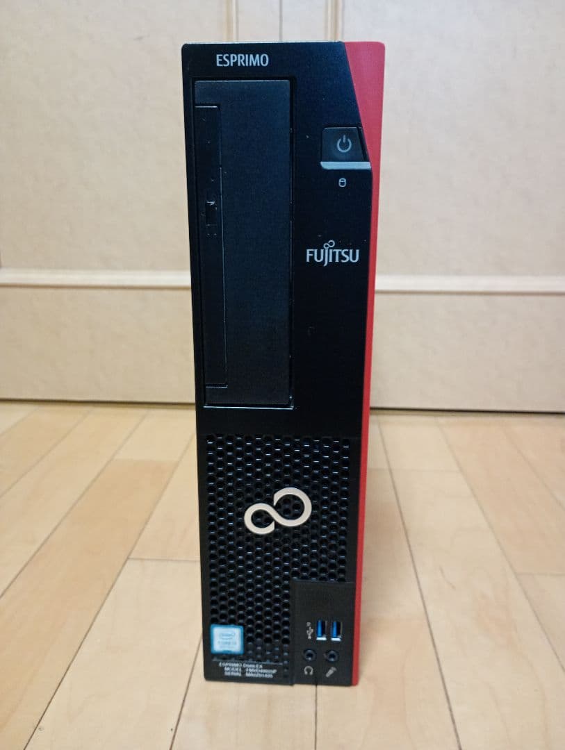 富士通D588EX/正規Windows11/CPU9世代 i3/SSD240GB