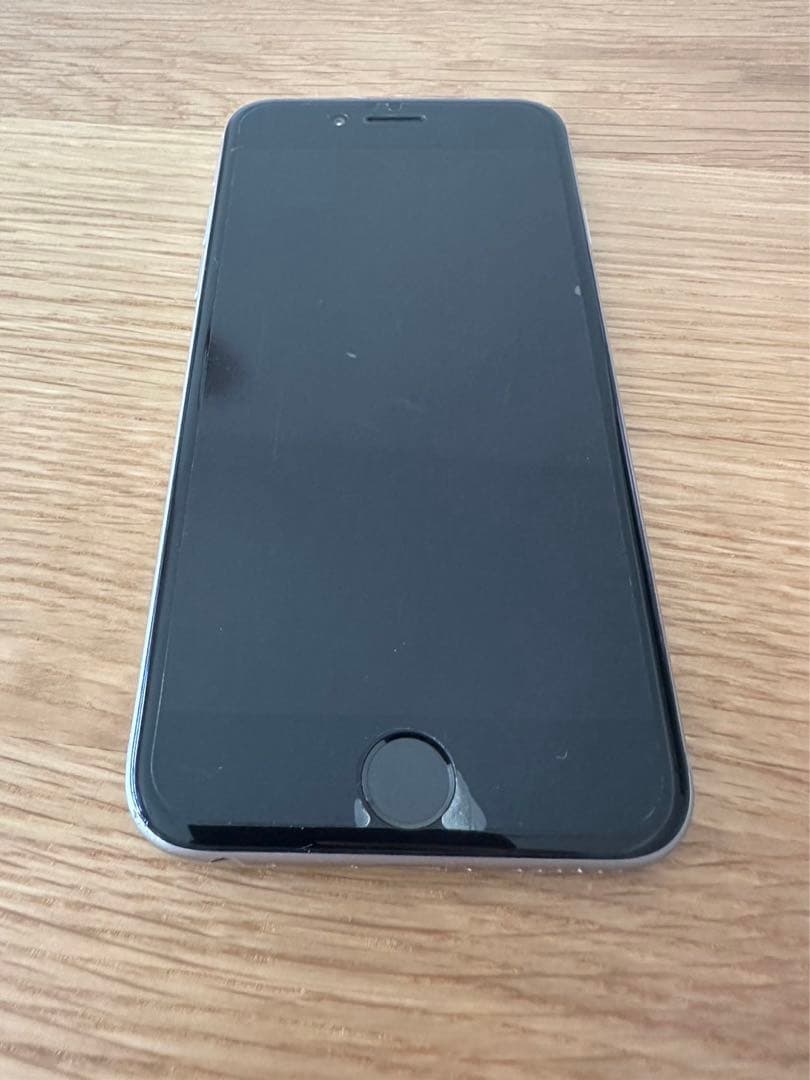 iPhone 6 Silver 16 GB SIMフリー