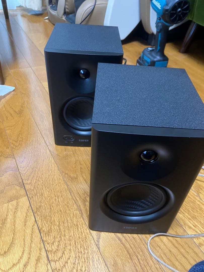 EDIFIER MR4 スピーカー