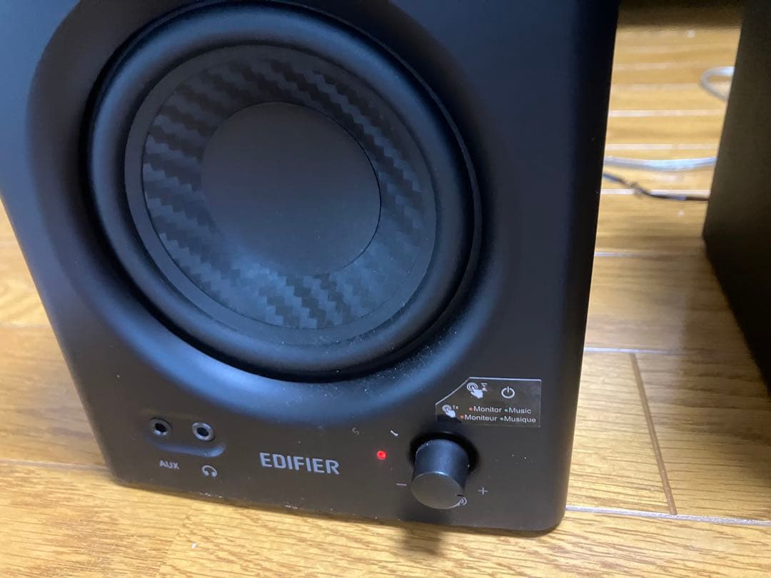 EDIFIER MR4 スピーカー