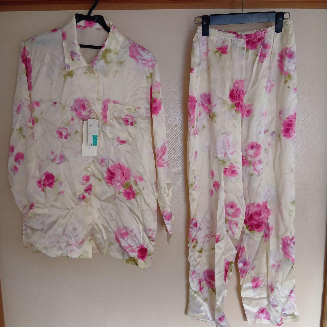 mila schön シルク 花柄パジャマ Lサイズ